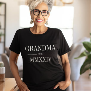 おばあちゃんローマ数字年制定 Tシャツ