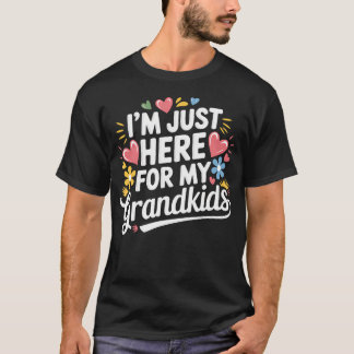 おばあちゃん大好きな家族です Tシャツ