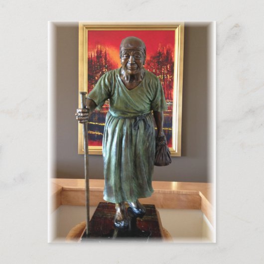 おばあちゃん彫刻 ポストカード (正面)