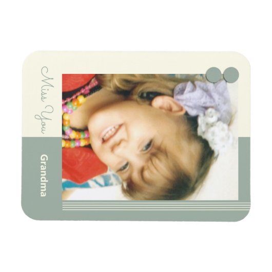 おばあちゃん恋しく思の写真の緑とクリーム マグネット (横)