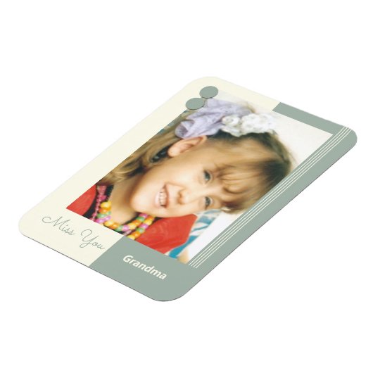 おばあちゃん恋しく思の写真の緑とクリーム マグネット (左側)