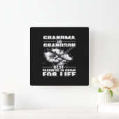 おばあちゃん最高のと孫が一生の罪 スクエア壁時計 (ホーム)