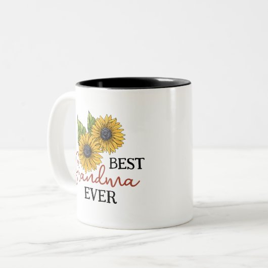 おばあちゃん最高のエバーヒマワリフローラパーソナライズされた ツートーンマグカップ (正面左)