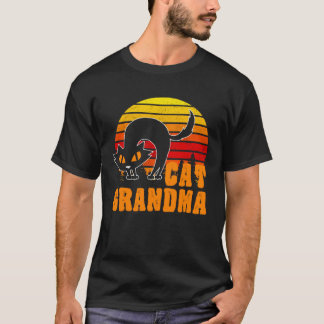 おばあちゃん猫のレトロなイラスト 80年代風のデザイン Tシャツ