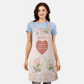 おばあちゃん祖母引用文ウォーターカラーピンクフローラ エプロン (着用した状態)