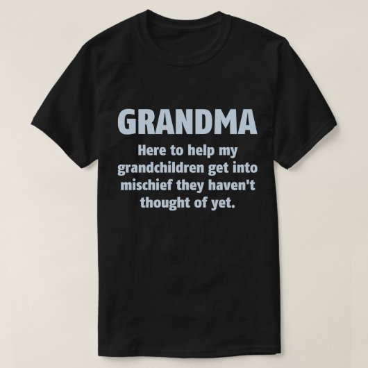 おばあちゃん笑わされるTシャツ Tシャツ (デザイン正面)