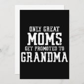 おばあちゃん素晴らしのTシャツに昇進するのはママだけだ 招待状 (正面/裏面)