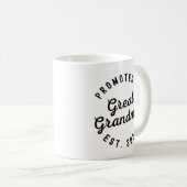 おばあちゃん素晴らしエストに昇格。2022おば素晴らしあちゃん コーヒーマグカップ (正面右)