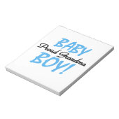 おばあちゃん誇りを持った男の赤ちゃんギフト ノートパッド (回転)