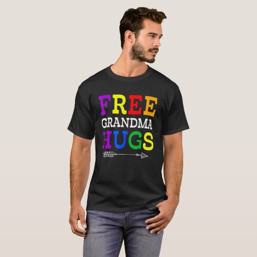 おばあちゃん誇りを持ったLgbtq無料おばあちゃんハグレインボーLgbt Tシャツ (正面フル)