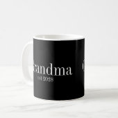 おばあちゃん オーダーメイド 黒と白 コーヒーマグカップ (正面左)