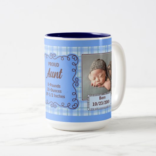 おばさん誇りを持ったの少年の青い格子模様とベビー写真 ツートーンマグカップ (正面右)