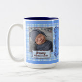 おばさん誇りを持ったの少年の青い格子模様とベビー写真 ツートーンマグカップ (左)
