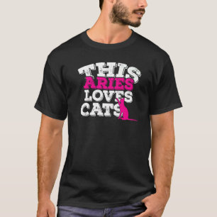 おひつじ座の猫好きのためのホロスコープ Tシャツ