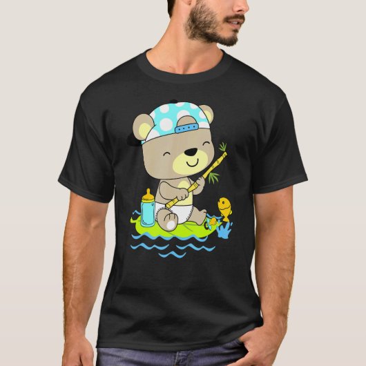 おむつをした子グマの釣り Tシャツ (正面)