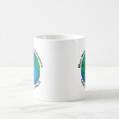 おむつを変える人は世界を変えます コーヒーマグカップ (中央)