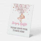 おむつラッフルサイン女の子クマ赤ちゃんシャワー 台座サイン (正面)