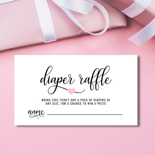 おむつラッフルチケットピンクハートベビーシャワー エンクロージャーカード