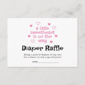 おむつラッフルピンクガール赤ちゃんシャワーカード エンクロージャーカード (正面)