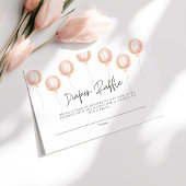 おむつラッフルピンクバルーンその女の子の赤ちゃんシャワー エンクロージャーカード