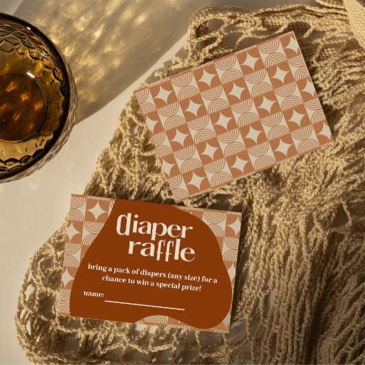 おむつラッフルベビーシャワーの招待状 名刺