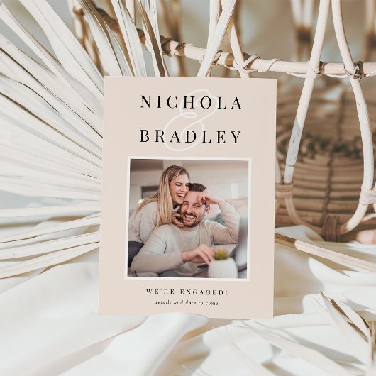 おめでたいニュース | 写真付きエンゲージメントカード 案内状