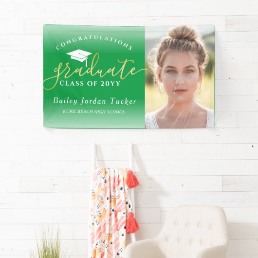 おめでとうございますスクリプト緑の金ゴールド写真の卒業 横断幕 (インサイチュ)