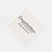 おめでとうございます婚約スクリプト名クリームホワイト スタンダードランチョンナプキン (角)