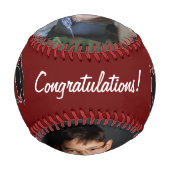 おめでとうございます赤い卒業キャップ2写真 野球ボール (裏面)