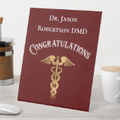 おめでとうございます金ゴールドカドゥセウス歯科 台座サイン (インサイチュ)