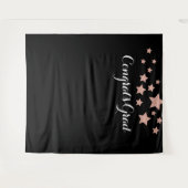 おめでとうございます 卒業生 ローズゴールド グリッター スター ブラックテープ タペストリー (正面(横))