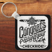 おめでとうのチェックライド通過! キーホルダー (正面)