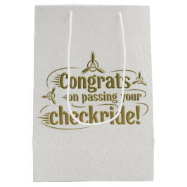 おめでとうのチェックライド通過！ ミディアムペーパーバッグ