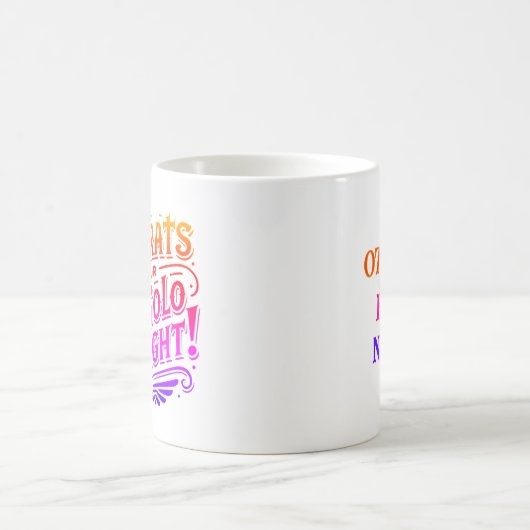 おめでとうの最初のソロフライトコーヒーマグ コーヒーマグカップ (中央)