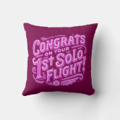 おめでとうの最初の単独飛行 クッション (裏面)