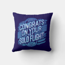 おめでとうの最初の単独飛行