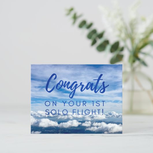 おめでとうの最初の単独飛行 ポストカード (スタンド正面)