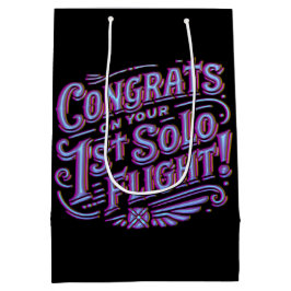 おめでとうの最初の単独飛行 ミディアムペーパーバッグ