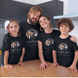 おめでとうグラッドホワイトスクリプト写真卒業 Tシャツ