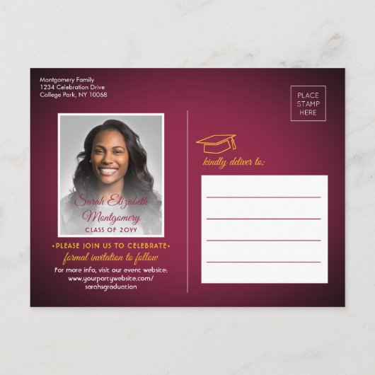 おめでとうグラッドマルーン&金ゴールド日付写真を保存 案内ポストカード (裏面)