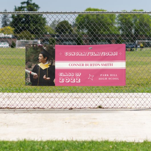 おめでとうピンクと白モノグラム 横断幕 (インサイチュ)