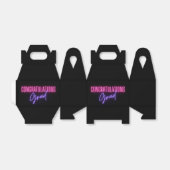 おめでとう卒業生、ブラックピンクパープルミニマリスト フェイバーボックス (折り畳みなし)