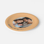 おめでとう新生児ガールピーチ、ウェルカムベビー ペーパープレート (アングル)