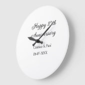 おめでとう10周年 シンプル ミニマル ウェディング ネーム ラージ壁時計 (傾斜)