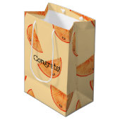 おめでとう!かわいい水彩オレンジ ミディアムペーパーバッグ (正面アングル)