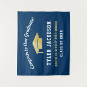 おめでとう 私たちの卒業生 ネイビーとゴールドカスタム タペストリー (正面)