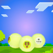 おもしろいおっちょこちょいの顔 テニスボール