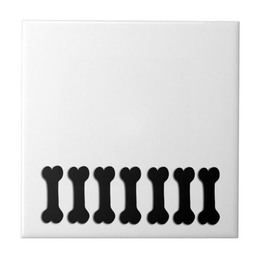 おもしろいおよびよくはしゃぐな犬用の骨のテーマのギフトの黒V01 タイル (正面)