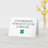 おもしろいおよびセントパトリックのいけない日 カード (黄色い花)