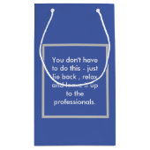 おもしろいお尻手術 – アセンブリが必要 スモールペーパーバッグ (裏面)